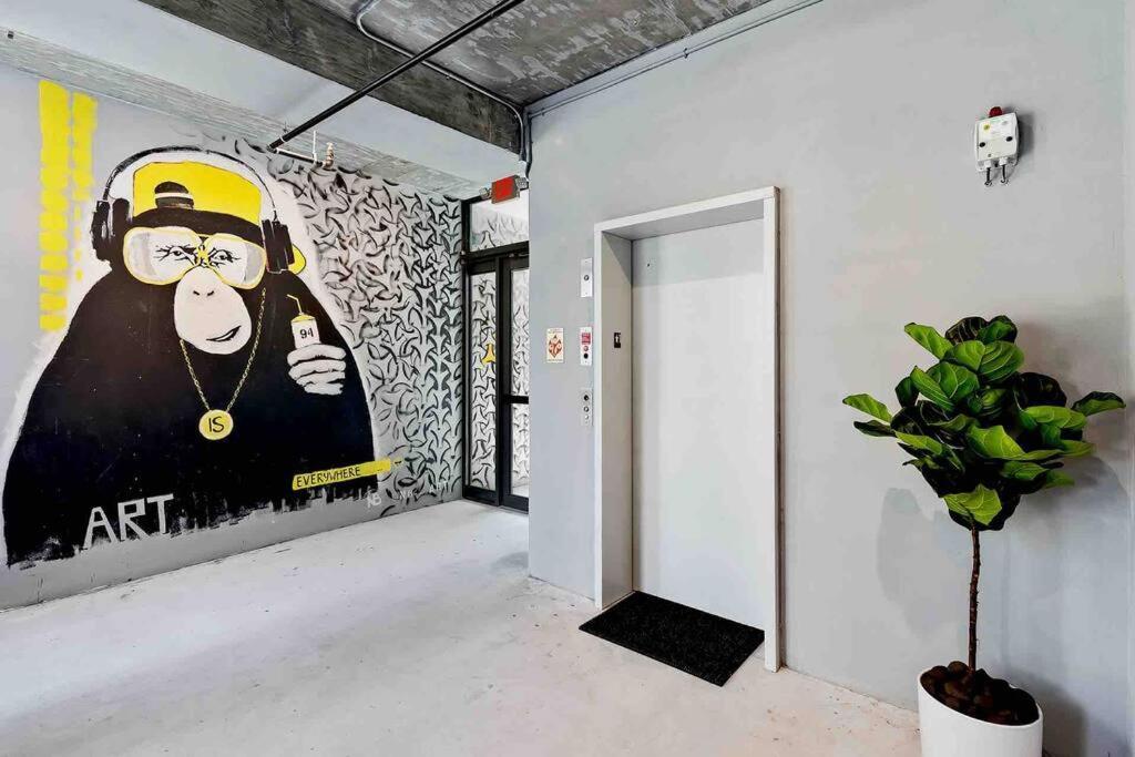 Pretty Rola 201 Luxury 1B1B W King Bed At Downtown פורט לודרדייל מראה חיצוני תמונה