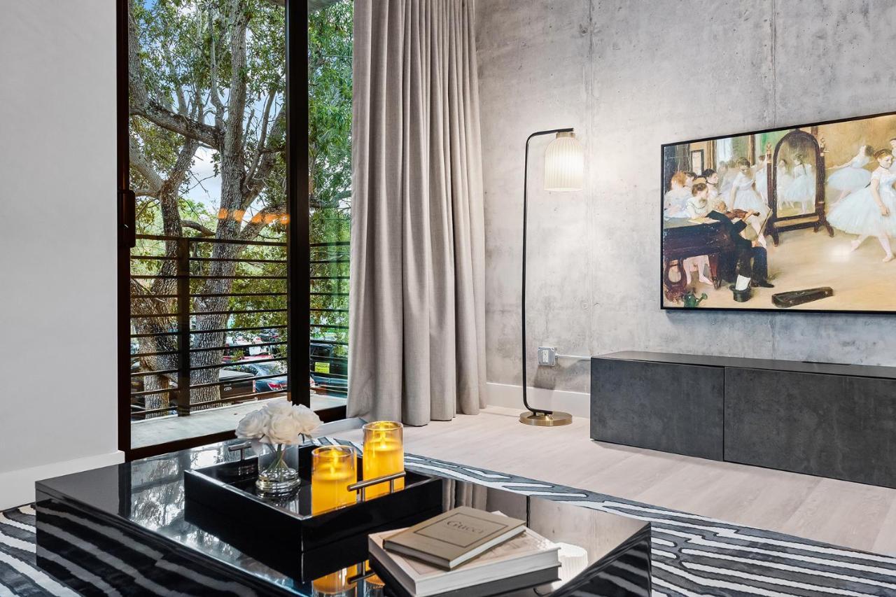 Pretty Rola 201 Luxury 1B1B W King Bed At Downtown פורט לודרדייל מראה חיצוני תמונה