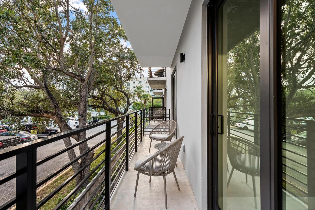 Pretty Rola 201 Luxury 1B1B W King Bed At Downtown פורט לודרדייל מראה חיצוני תמונה